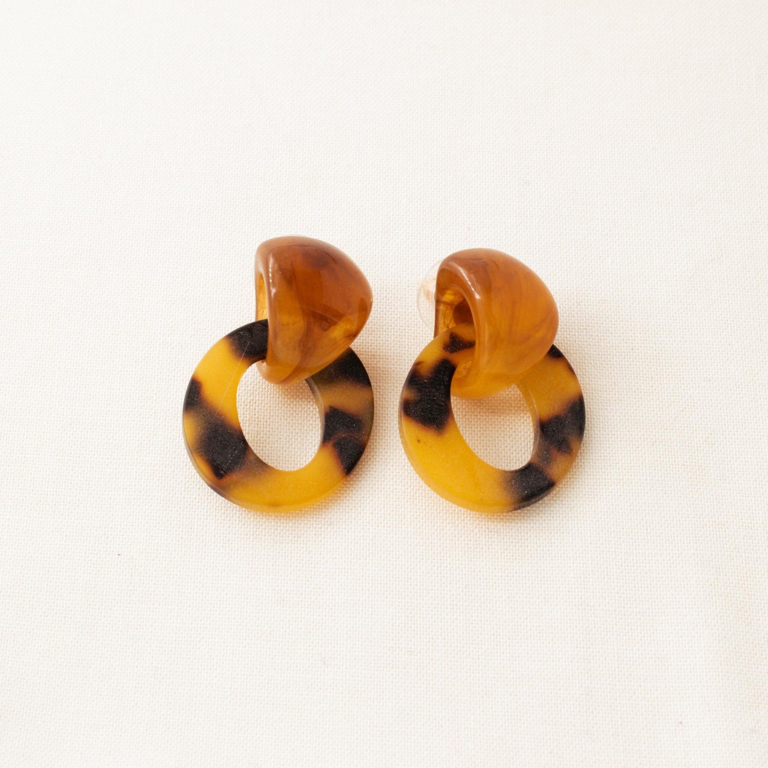 Brown Tortoise Acrylic Earrings - avantejewel.com