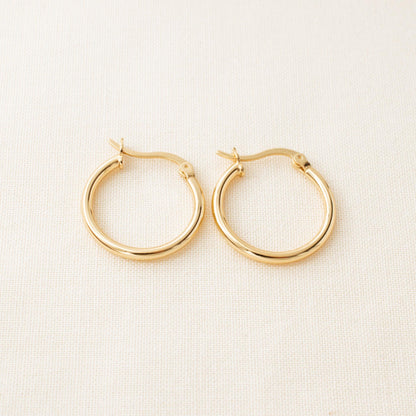 Simple Hoop Earrings - avantejewel.com