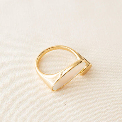 Barbara White Shell Adjustable Ring - avantejewel.com